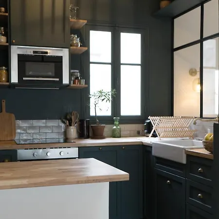Splendid Stylish Apt With A Stamp At Les Halles París
