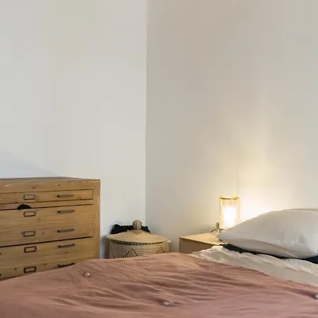 Splendid Stylish Apt With A Stamp At Les Halles *